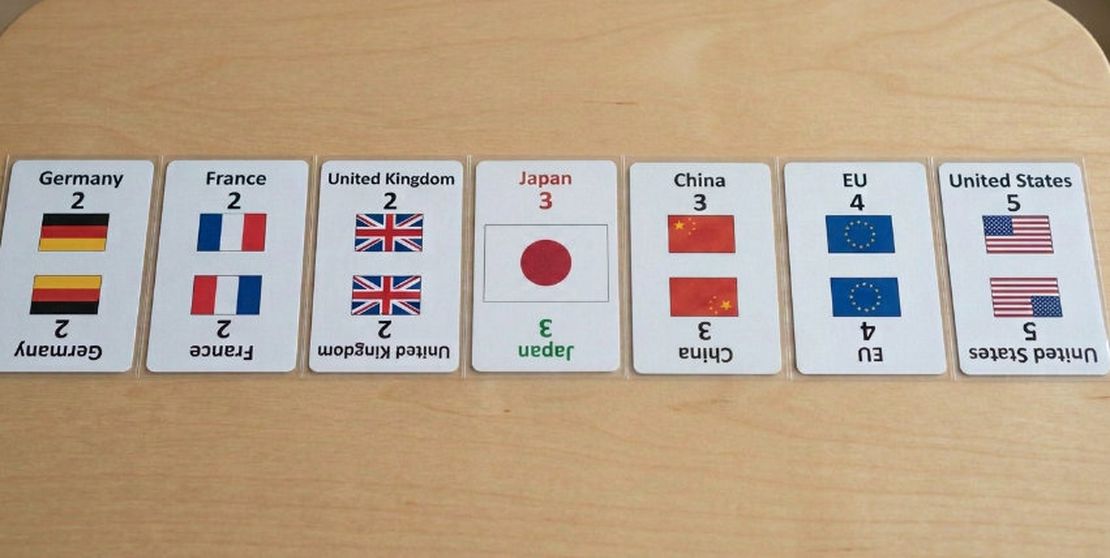 Retheming Hanamikoji as Duopoly